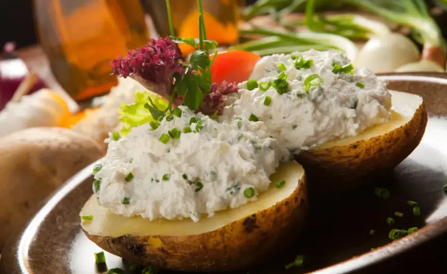 Gdzie zjeść w Kutnie? Odkryj najlepsze lokale gastronomiczne
