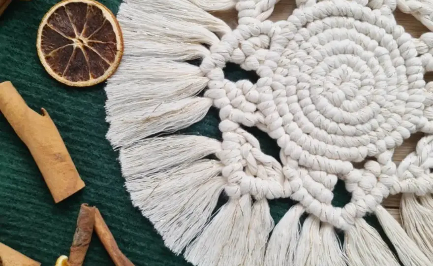 Makramee Untersetzer knüpfen: So gelingt dein DIY Projekt!