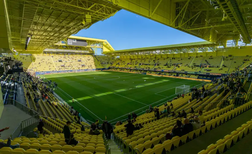 Estadio de la Cerámica - stadion Villarreal CF od środka