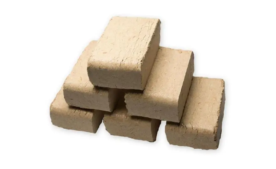 Jak zrobić brykiet drzewny w domu? Praktyczny poradnik DIY