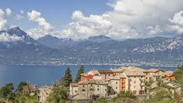 San Zeno di Montagna: guida completa tra Baldo, Garda e avventura