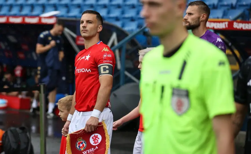Ekstraklasa 2026/2027: Kto awansował? Wisła, Śląsk i sensacja!