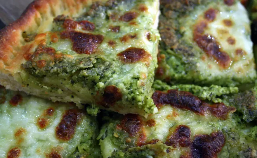 Jak się pisze pizza? Poznaj poprawną pisownię i najczęstsze błędy