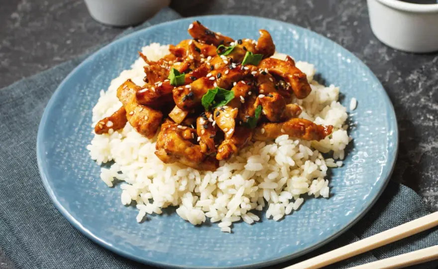 Kurczak po japońsku - Jak zrobić idealne i soczyste teriyaki?
