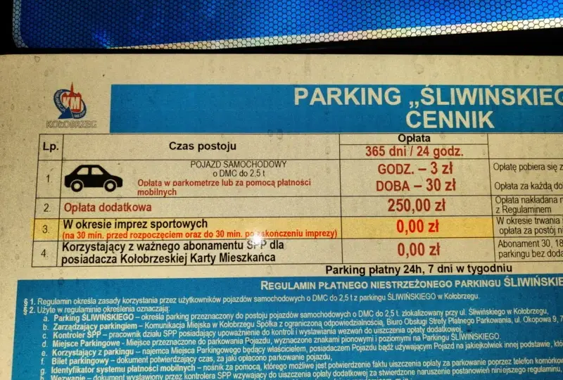 Gdzie zaparkować w Kołobrzegu? Sprawdź najlepsze opcje parkingowe