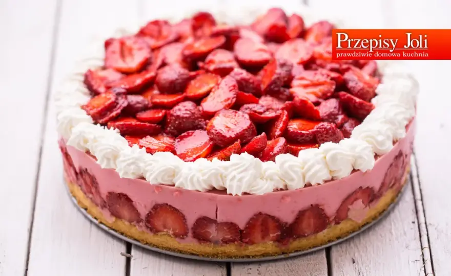 Tort waniliowo-truskawkowy - Twój przepis na sukces!