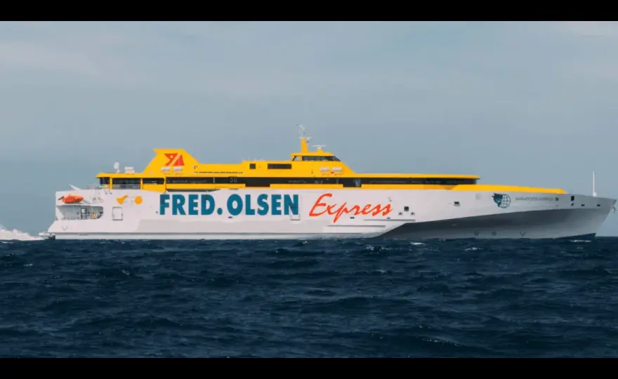 Prom Teneryfa - Gran Canaria - Jak zaplanować rejs?