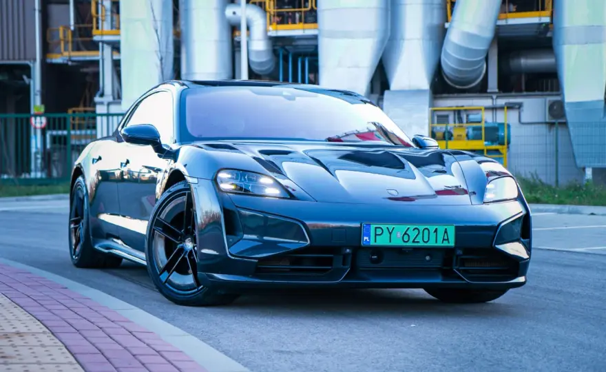 Porsche Taycan - Czy to wciąż wzorowy elektryk? Sprawdź!