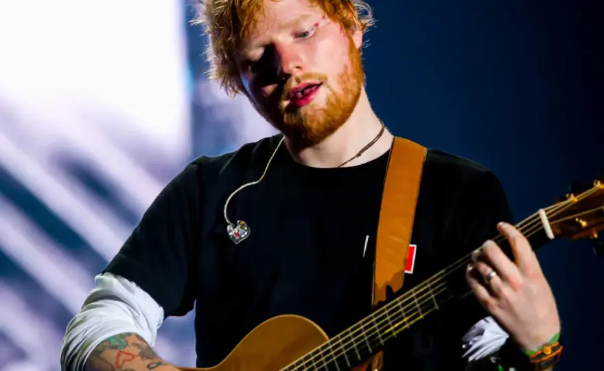 Kiedy Ed Sheeran ma urodziny? Odkryj datę i ciekawostki o nim