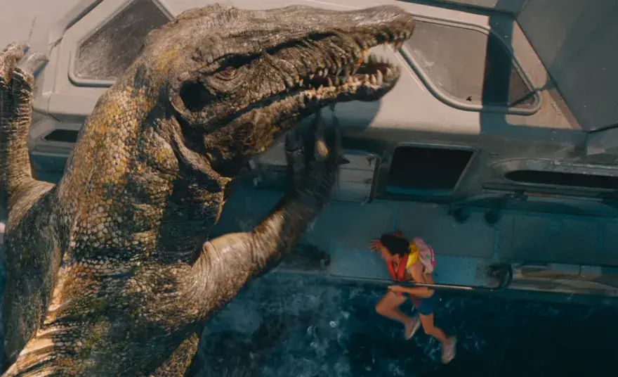 Jurassic World Rebirth tar serien i ny riktning