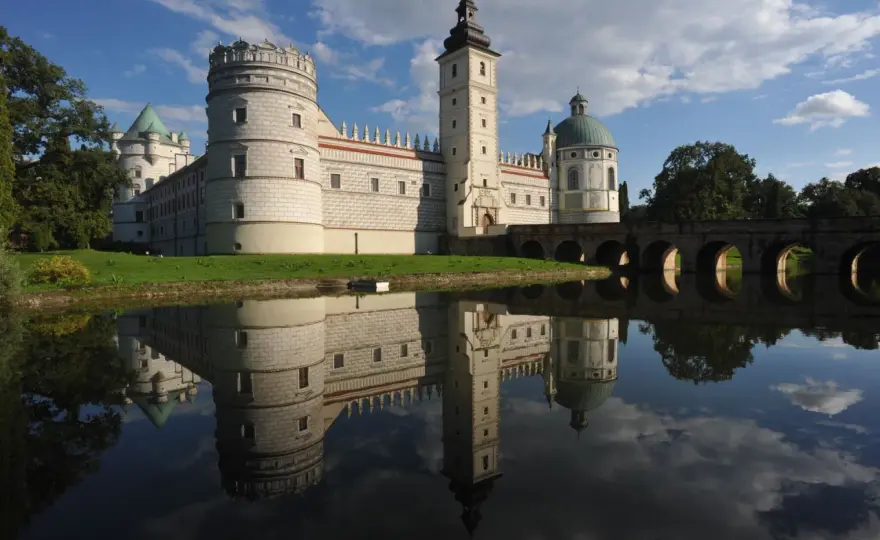 Krasiczyn - Ceny biletów do parku i zamku. Jak nie przepłacić?