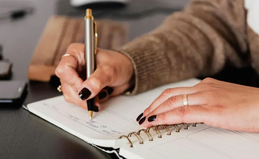 Aprender a escribir mejor - guía práctica y sin rodeos