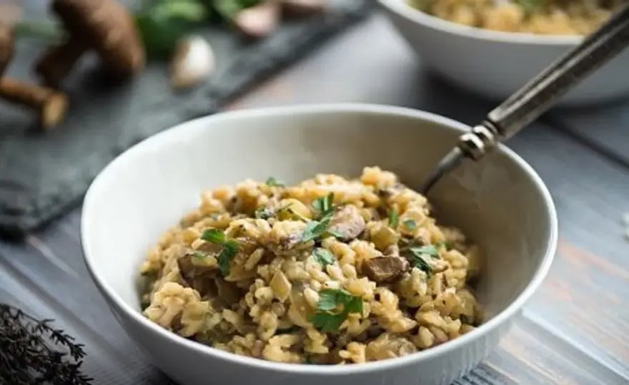 Jak zrobić risotto z grzybami – prosty przepis, który zachwyci smakiem