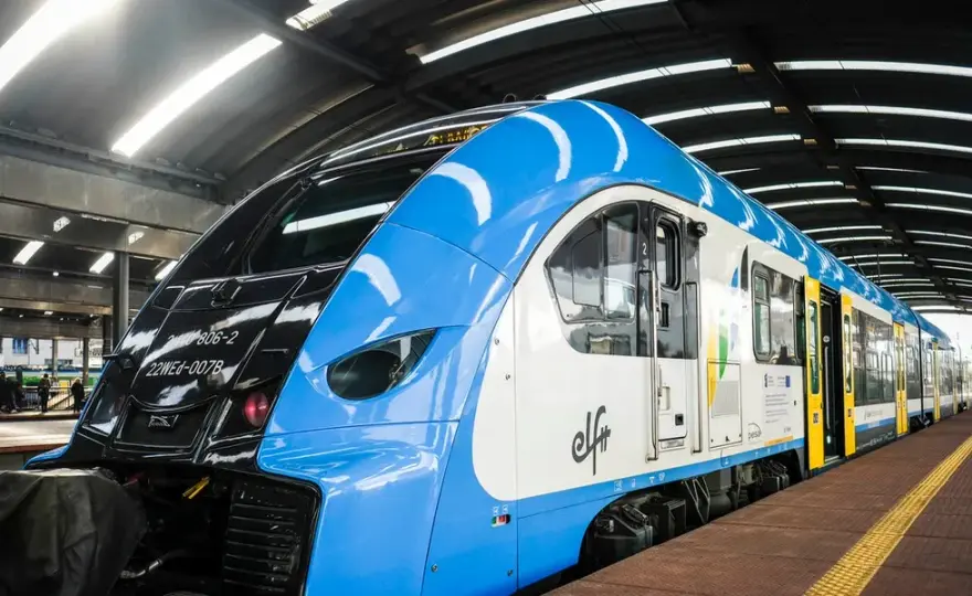 Zwrot biletu PKP: Ostatni dzwonek! Jak odzyskać pieniądze?