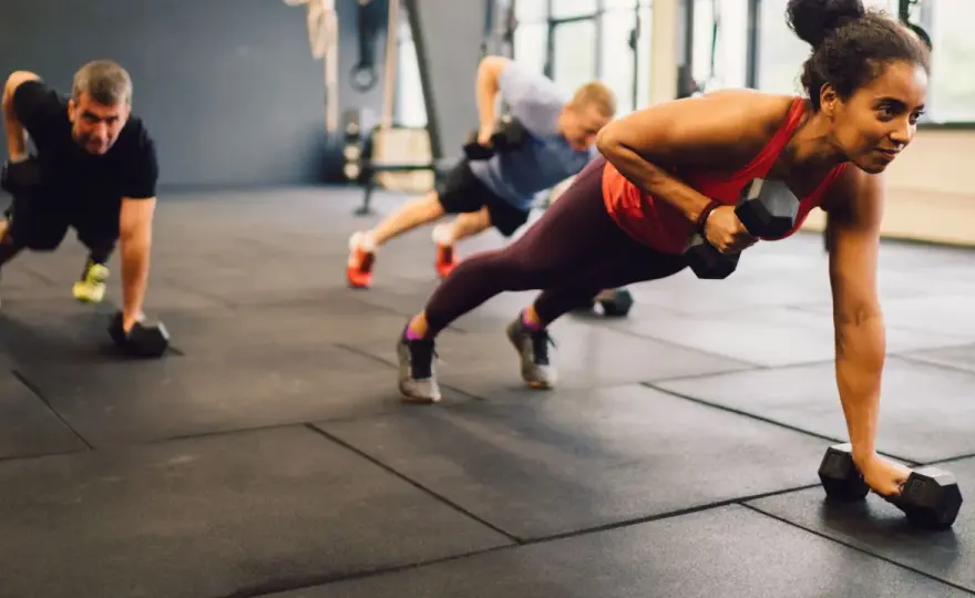 Cross trening: Co to, dla kogo, efekty? Zacznij bezpiecznie!