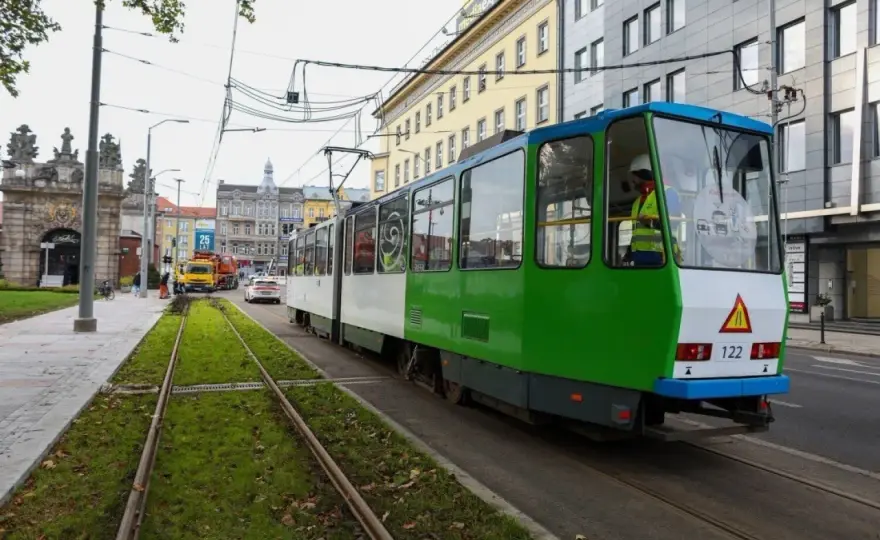 Ile zarabia motorniczy w Szczecinie? Zaskakujące dane o wynagrodzeniach