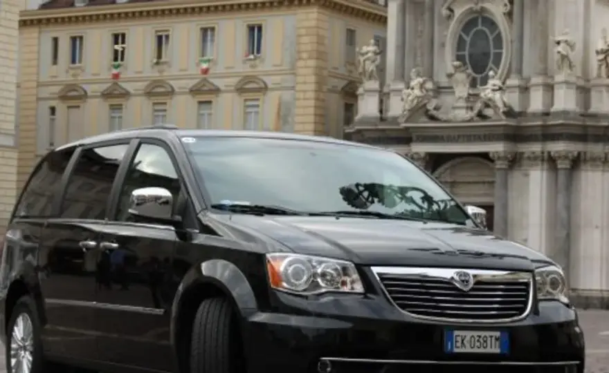 Lancia Voyager - Opinie, silniki i czy warto go kupić w 2026?