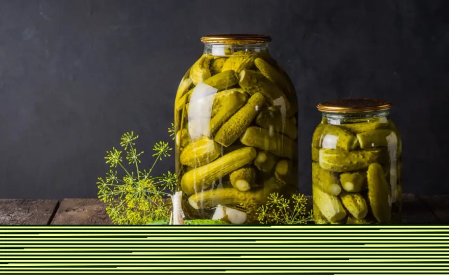 Jak kisić ogórki małosolne w 3 dni – prosty przepis na smakowite pikle