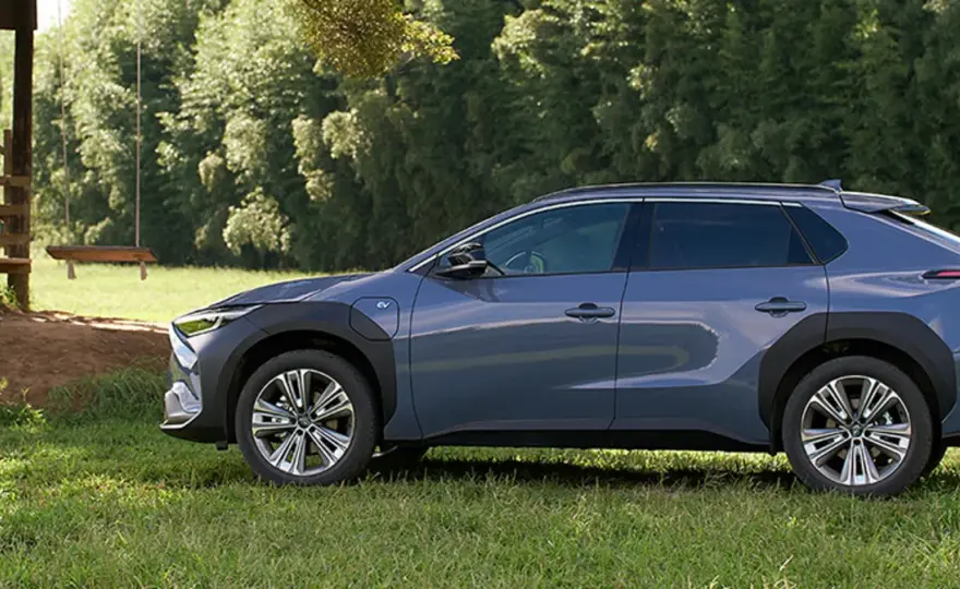 Subaru Solterra - czy to sensowny elektryczny SUV z AWD?