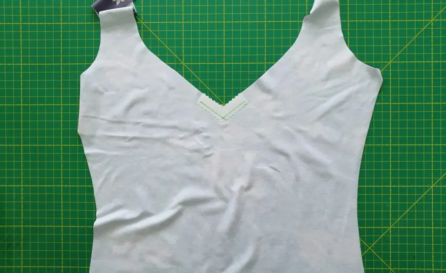 Sew Perfect V Necklines - Master Techniques & Avoid Mistakes