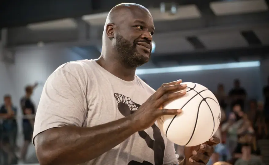 Shaquille O'Neal rozmiar buta: 56 EU! Poznaj szokujące fakty