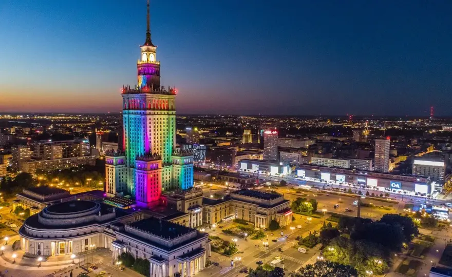 Pałac Kultury i Nauki - Jak powstał i co warto zobaczyć dzisiaj?