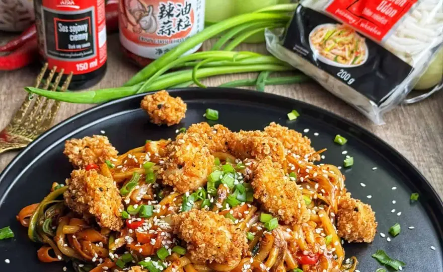 Makaron udon z kurczakiem - prosty obiad z wyrazistym sosem