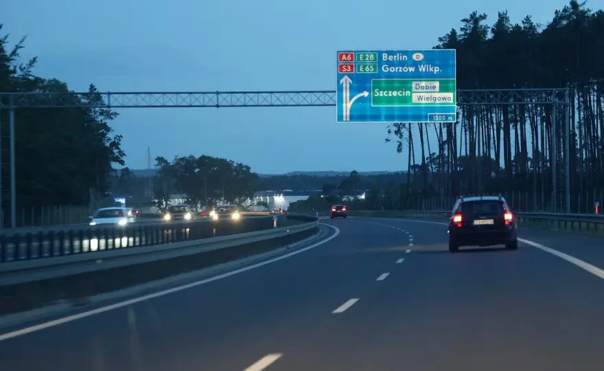 Szczecin: odległości. Bliżej Berlina niż Warszawy? Planuj!
