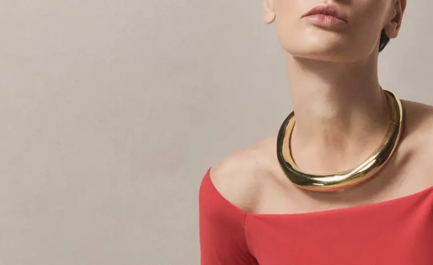 Perfect Necklines - Master Curved Edges Every Time