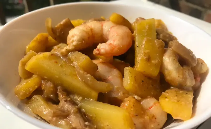 Deliciosas recetas de patatas con gambas que no querrás perderte