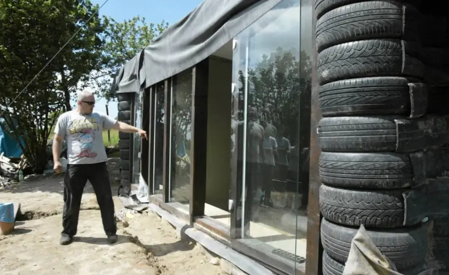Dom z opon (Earthship) w Polsce - Czy to ma sens?