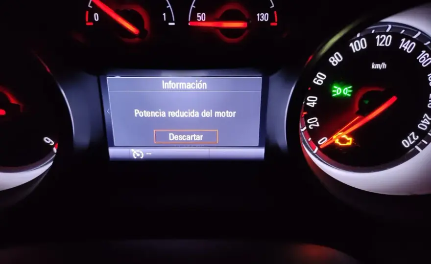 Opel Astra con potencia reducida - qué significa y qué revisar