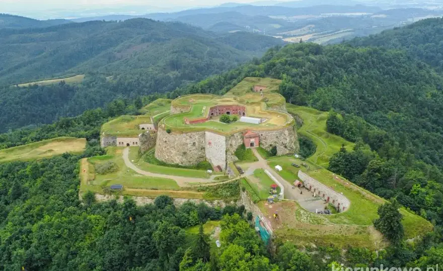 Dolny Śląsk: Odkryj zamki, góry i tajemnice regionu!