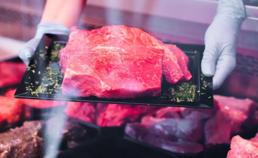 Säuerlicher Geruch bei Rindfleisch richtig einordnen