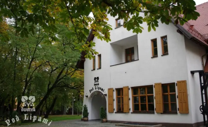 Dworek pod Lipami: Dom opieki fakty, koszty, opinie. Wybierz dobrze!