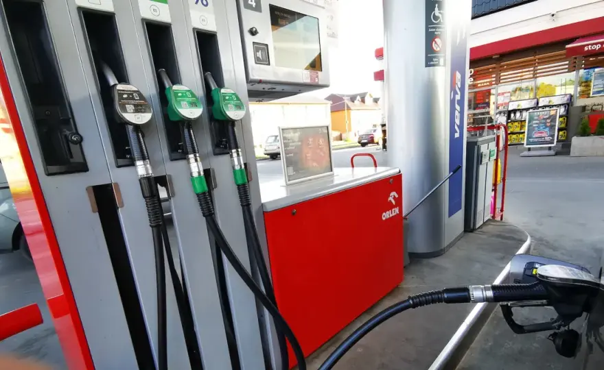 Dlaczego benzyna drożeje? Oto szokujące powody wzrostu cen