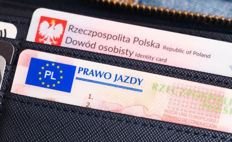 Prawo jazdy bezterminowe – wymiana, koszty i praca kierowcy