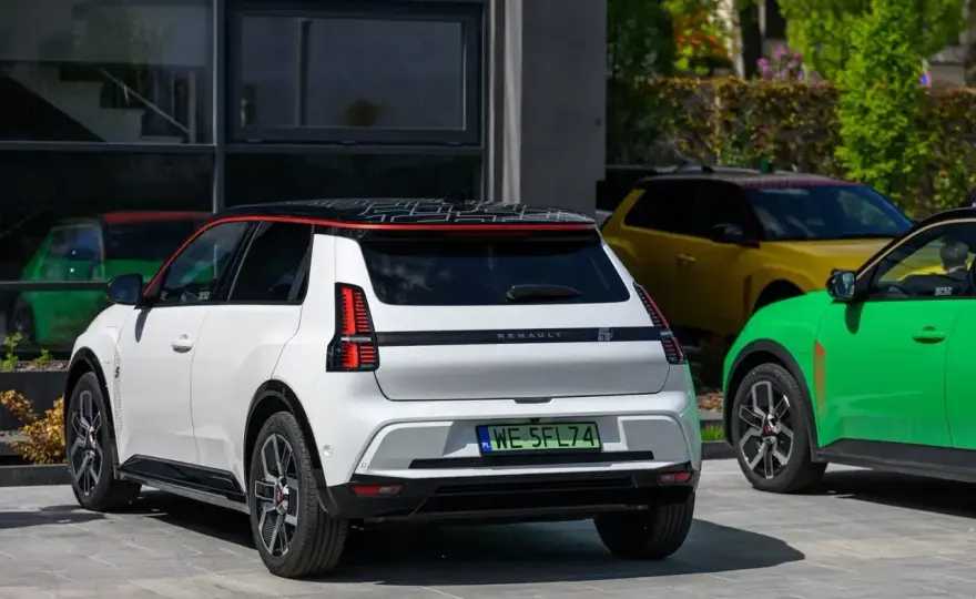 Renault 5 E-Tech Electric - Czy to miejski elektryk idealny?