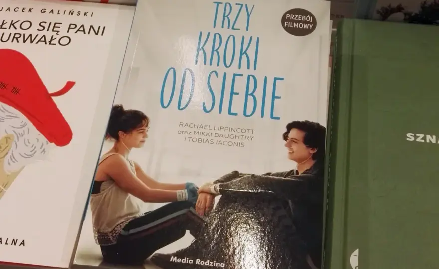Trzy kroki od siebie - melodramat o miłości i dystansie