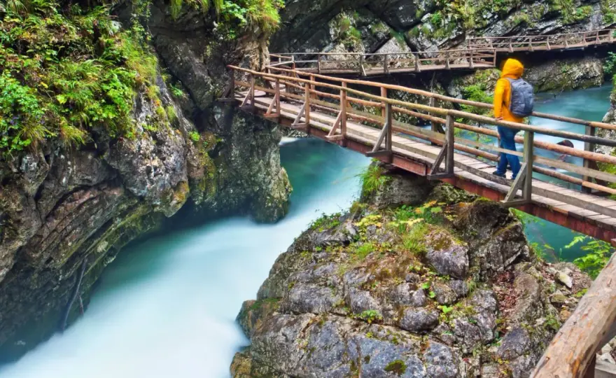 Bleder See erleben - Uferweg, Aussichtspunkte und Vintgar-Klamm