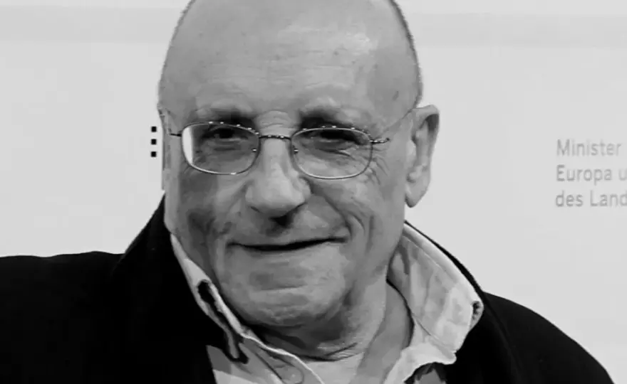 Zmarł reżyser: Życie i dziedzictwo Marcela Łozińskiego oraz innych twórców