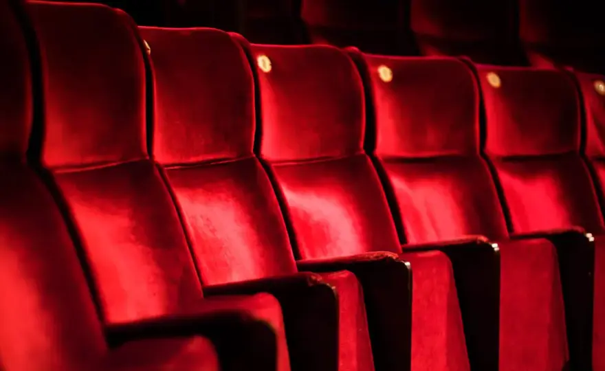 Södra Teatern i Stockholm - scener, filmhistoria och besökstips