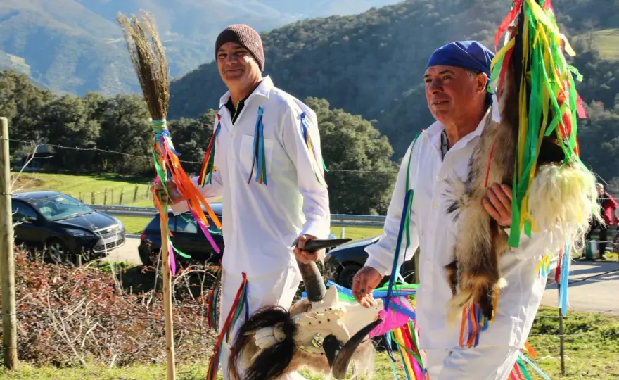 Tradiciones de Cantabria - Descubre su auténtica cultura viva