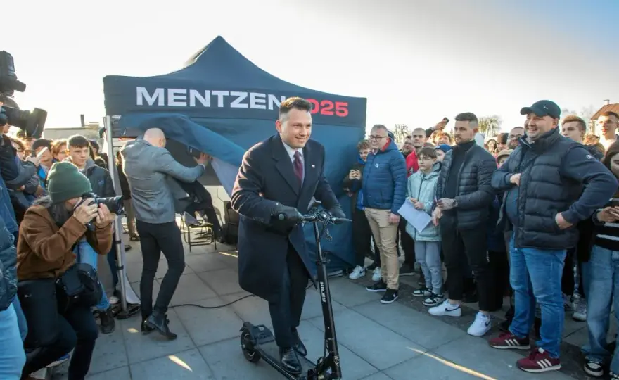 Lider do Łeby: Skąd odjeżdża z Bielska-Białej i Częstochowy? Sprawdź!