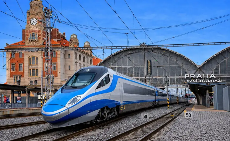 Pendolino ED250 - Jak czytać oznaczenia pociągów?