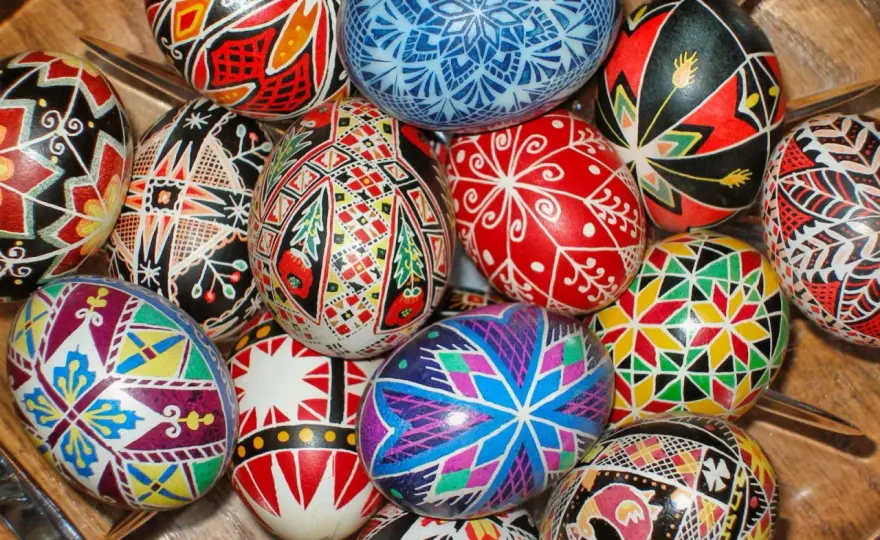 Ukrainisches Ostern - Datum, Bräuche & wie man mitfeiert