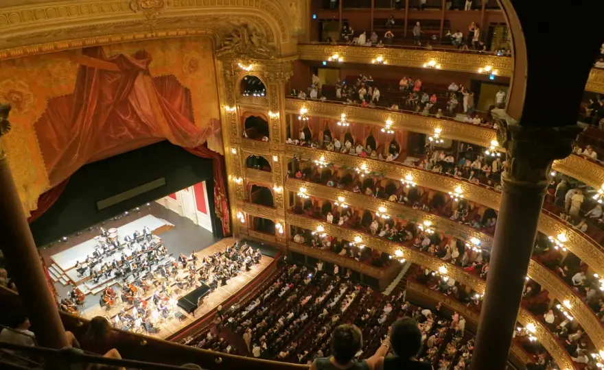 Ile jest miejsc w Teatrze Roma - Sprawdź, gdzie najlepiej usiąść