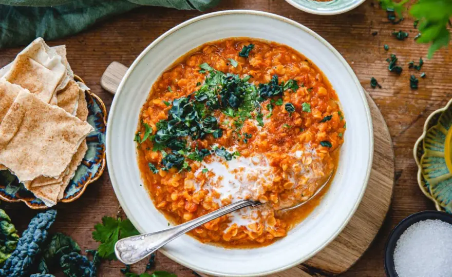 Linssoppa med röda linser och kokosmjölk - mitt bästa vardagsrecept