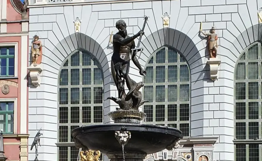 Fontanna Neptuna w Gdańsku - Odkryj sekrety symbolu miasta