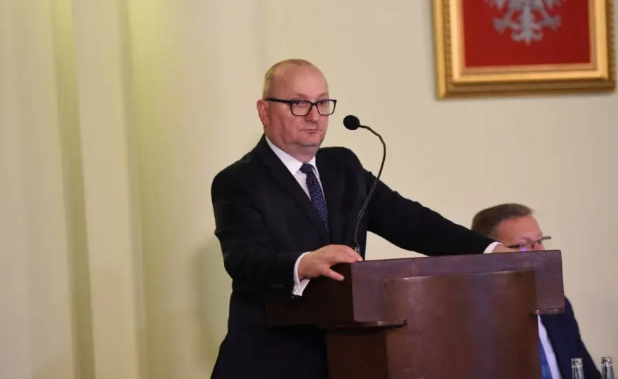 Ile zarabia przewodniczący rady osiedla? Dieta, nie pensja!
